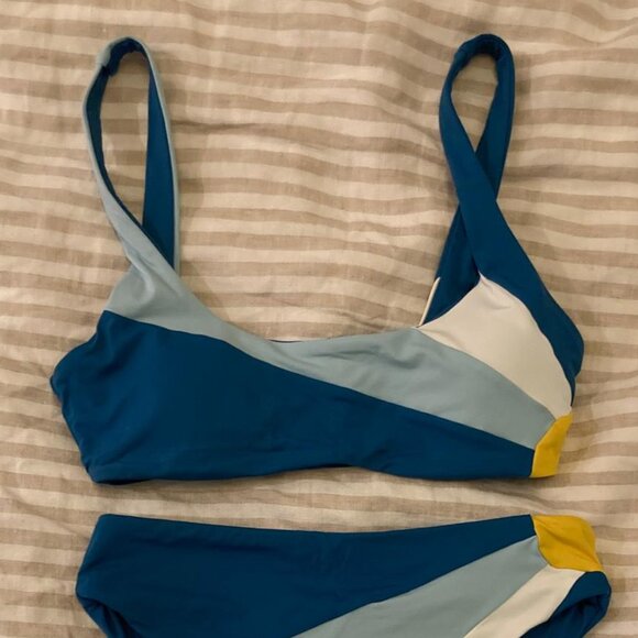 L*Space Lizzie Luca Bikini Set Sunburst - Size Small - Top and Bottom - Picture 5 of 7